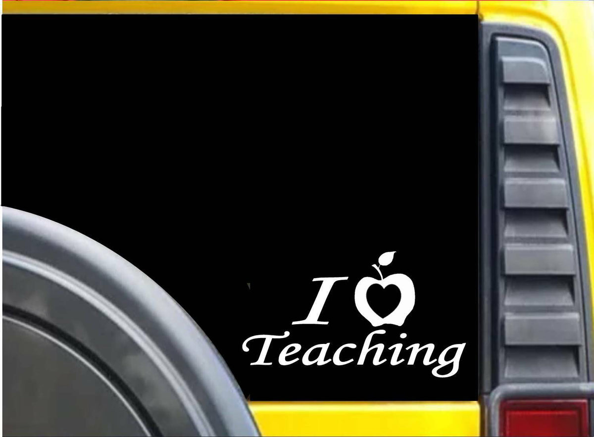 I Heart Teaching Apple Vinyl Decal – 8 Inch