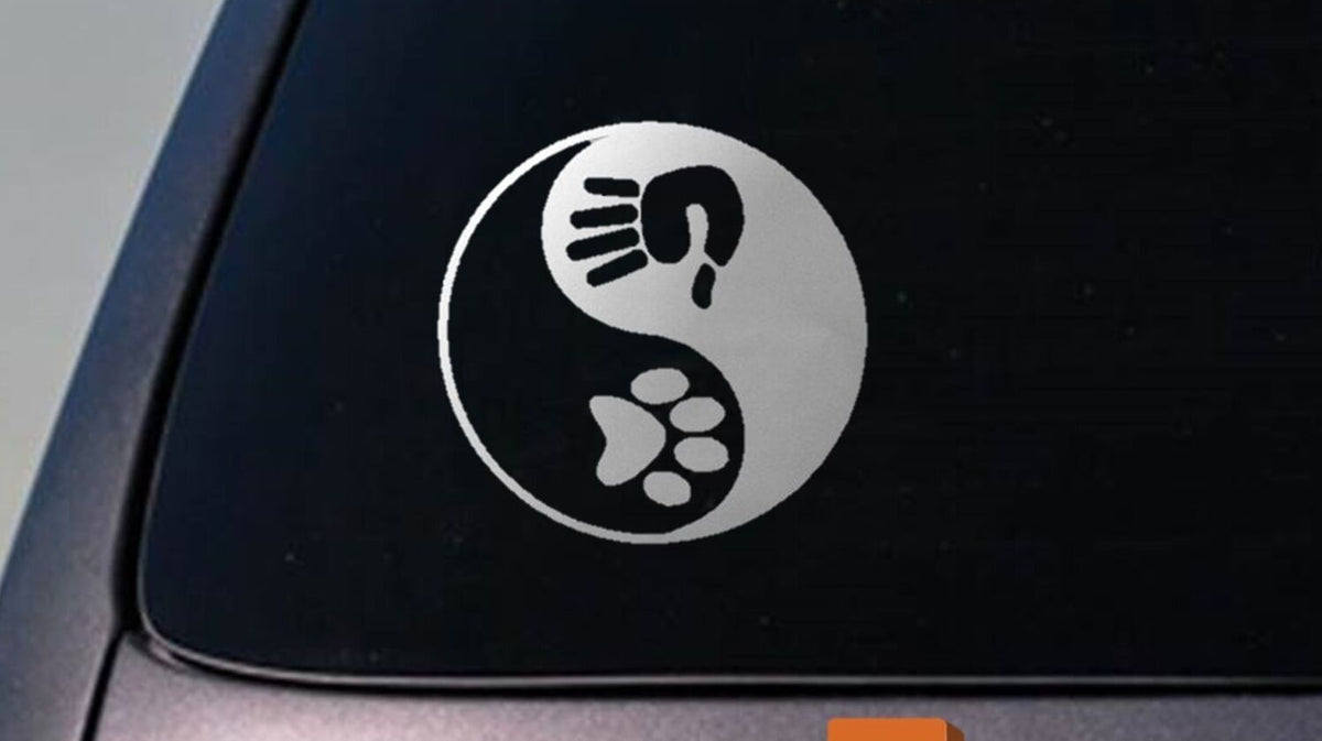 Dog Vinyl Decal – 6 Inch