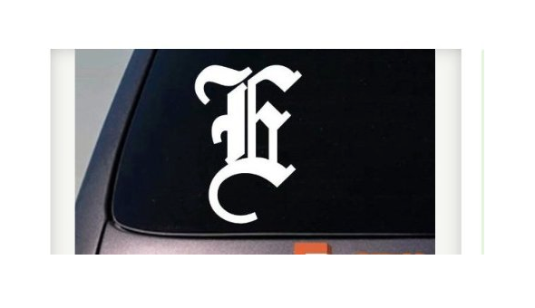 Letter E Vinyl Decal – 6 Inch